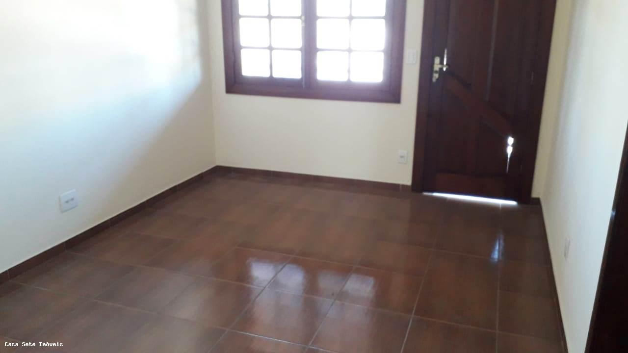 Casa, 4 quartos, 230 m² - Foto 3