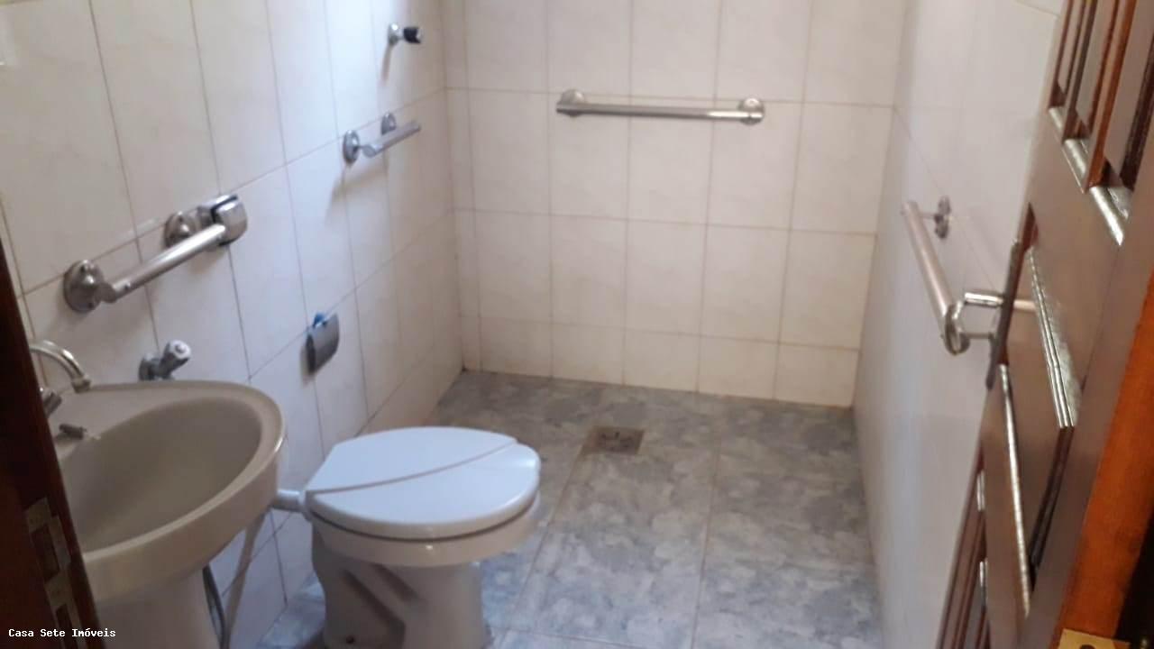 Casa, 4 quartos, 230 m² - Foto 8