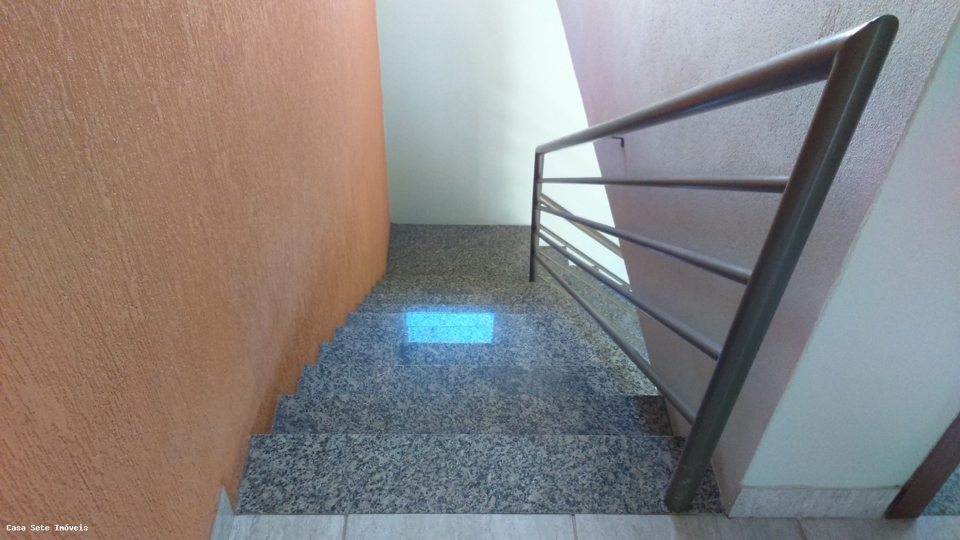 Casa para alugar com 2 quartos, 80m² - Foto 6